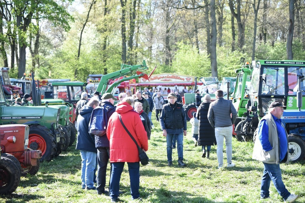 Titelbild: 41. Oldtimertreffen Ellringen 2027