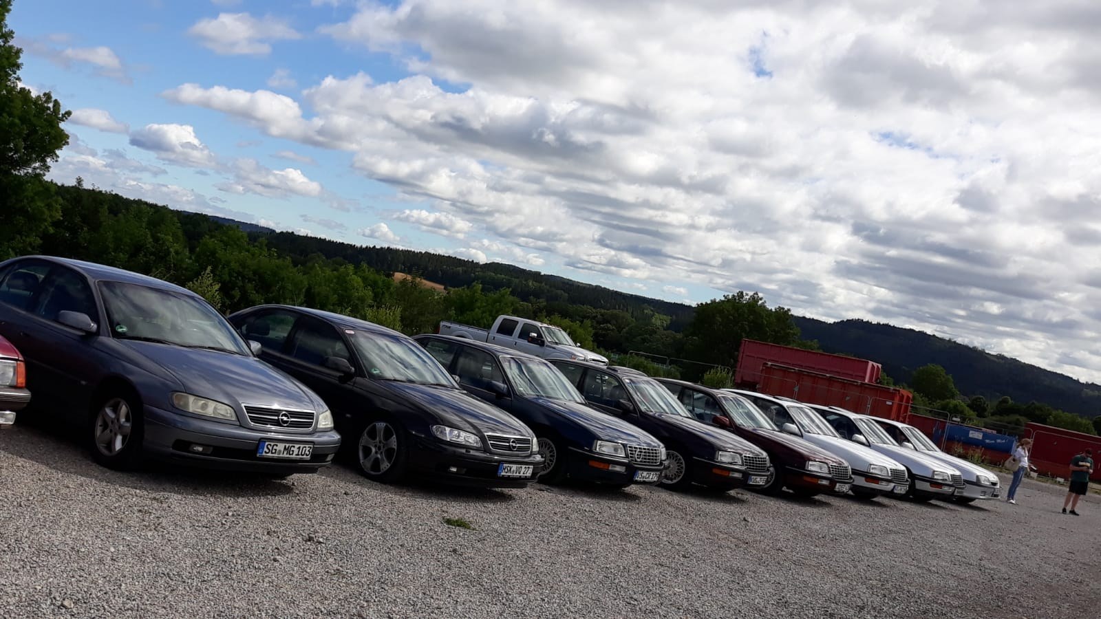 Titelbild: Alt-Opel Typgruppentreffen Omega A/B Senator B