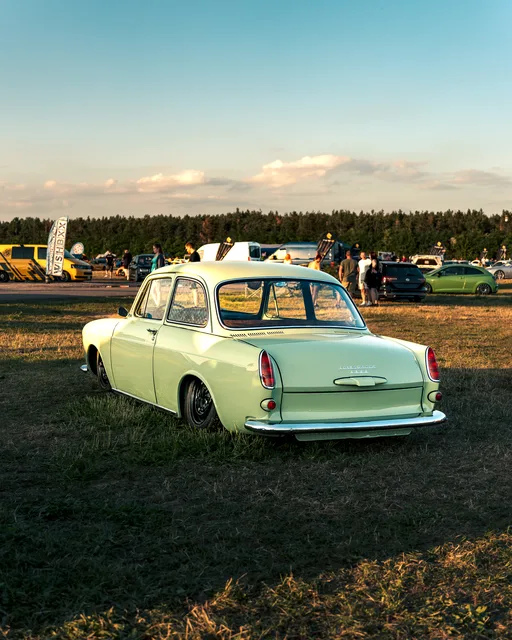 CmP-KarmanGhia-4.jpg