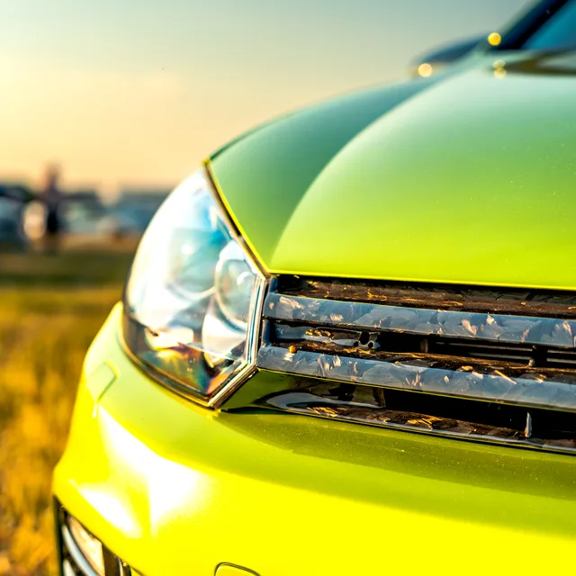 Golf VI R bright yellow-5.jpg