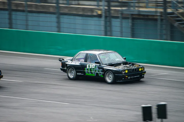MB5_2750.jpg