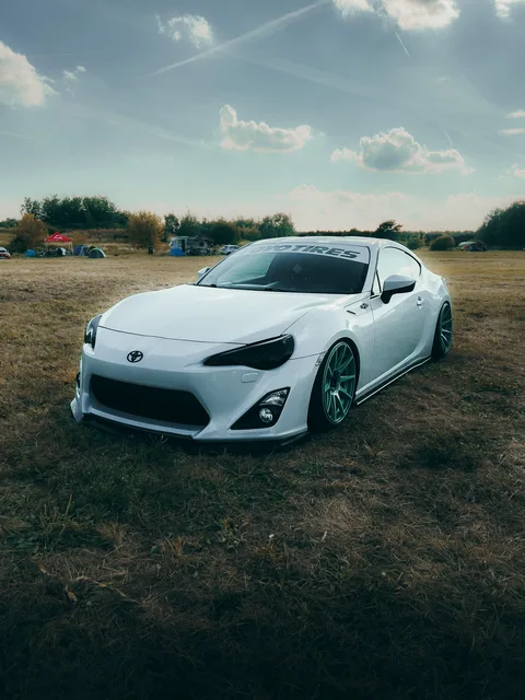 Galerievorschau: Riekz_cars