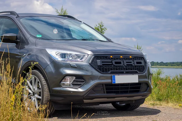 L.O.SHOTS_CmP2023_Ford_Kuga_0873_m.L._compr.jpeg