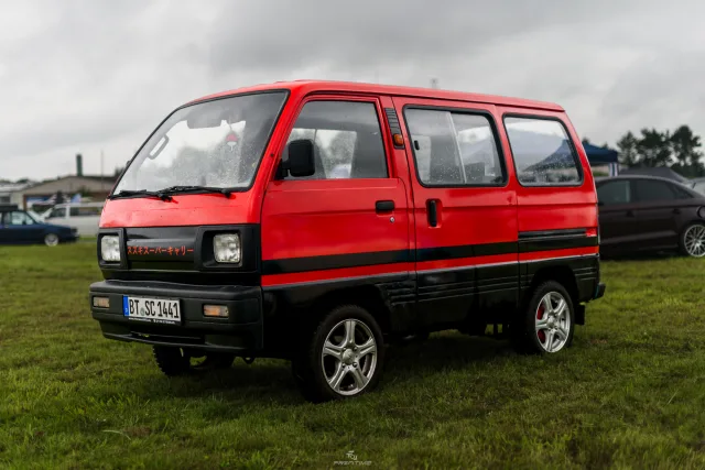 MB7_7997.jpg