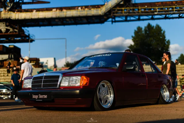 MB7_8693.jpg