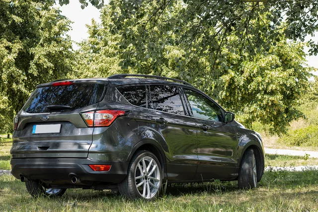 L.O.SHOTS_CmP2023_Ford_Kuga_0651_m.L._compr.jpeg
