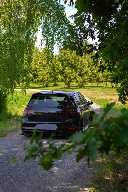 L.O.SHOTS_CMP2026_VIP_golfmk7_tcr (17)_1.jpg