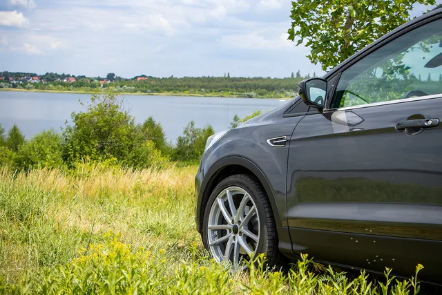 L.O.SHOTS_CmP2023_Ford_Kuga_0997_m.L._compr.jpeg
