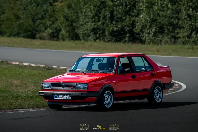 MB5_1830.jpg