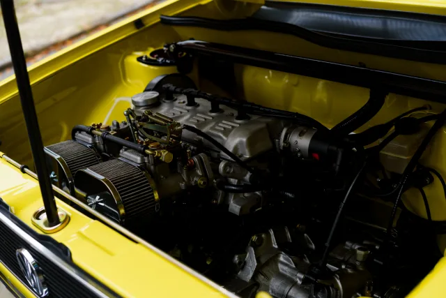 MB7_9139.jpg