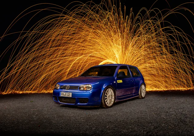 R32 4 klein.jpg