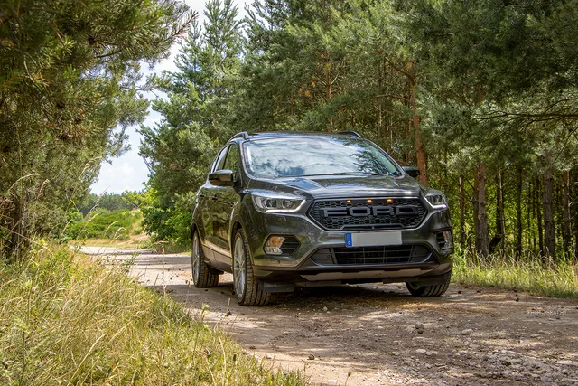 L.O.SHOTS_CmP2023_Ford_Kuga_0776_m.L._compr.jpeg