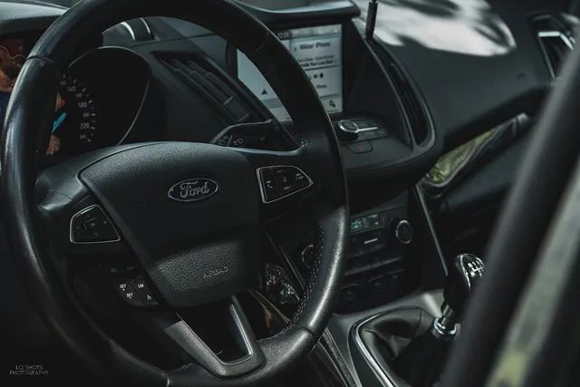 L.O.SHOTS_CmP2023_Ford_Kuga_0575_m.L_compr.jpeg
