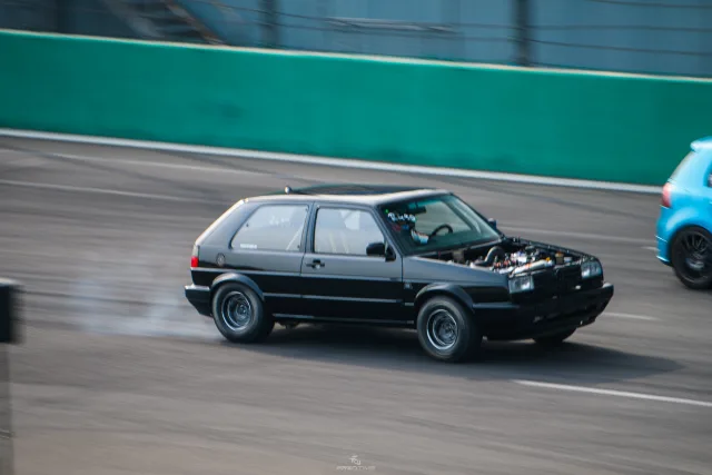 MB5_3503.jpg