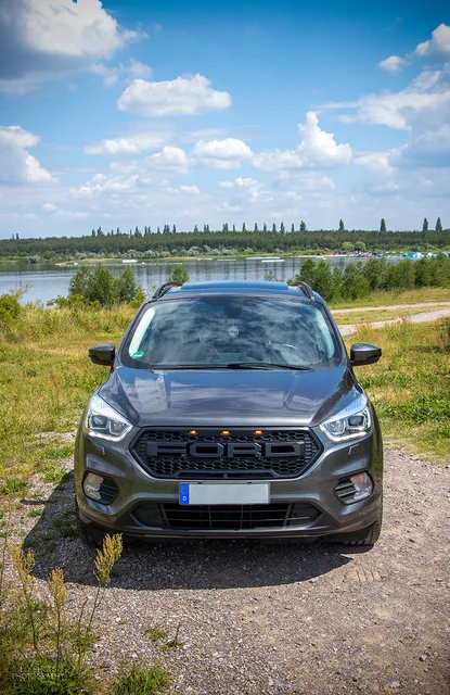 L.O.SHOTS_CmP2023_Ford_Kuga_0667_m.L._compr.jpeg