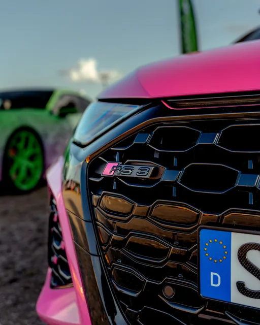 Pink RS3-3.jpg