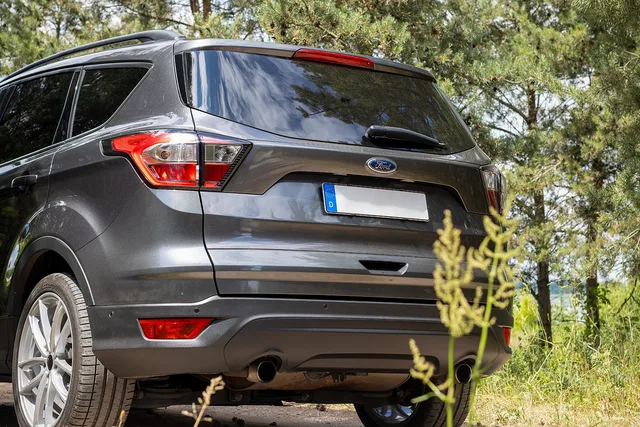 L.O.SHOTS_CmP2023_Ford_Kuga_0794_m.L._compr.jpeg
