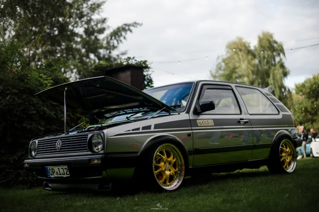 MB7_9200.jpg