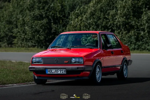 MB5_1831.jpg