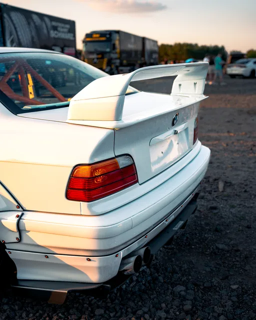 E36 Widebody-4.jpg