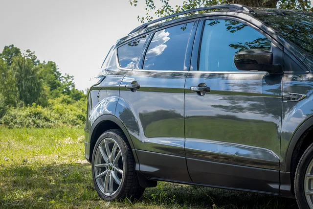L.O.SHOTS_CmP2023_Ford_Kuga_0644_m.L._compr.jpeg
