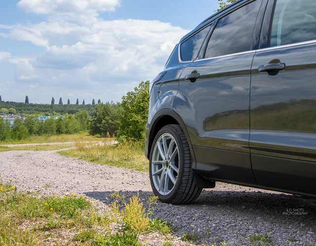 L.O.SHOTS_CmP2023_Ford_Kuga_0685_m.L._compr.jpeg