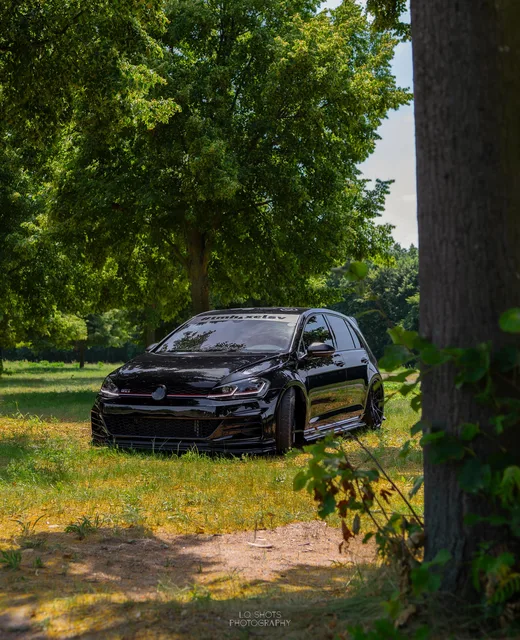 L.O.SHOTS_CMP2026_VIP_golfmk7_tcr_1.jpg