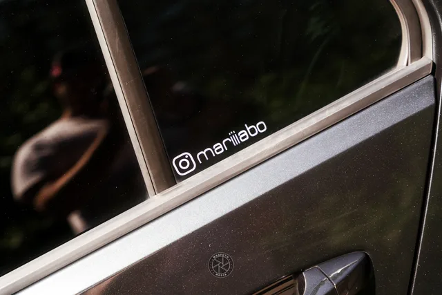 23015905.jpg